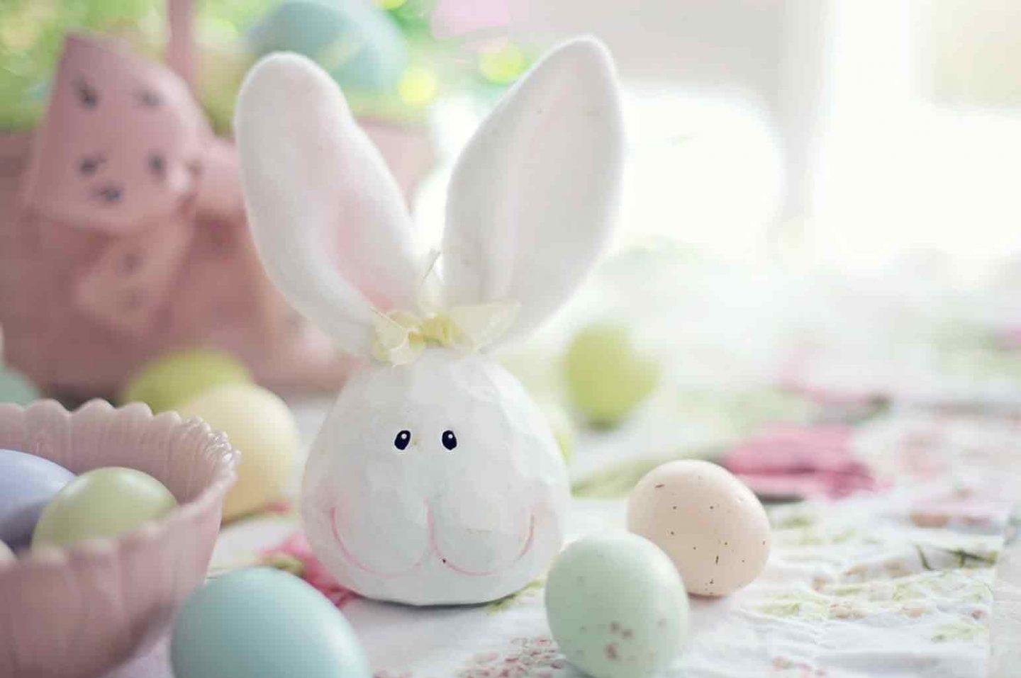 How to Set up an Easter Scavenger Hunt at Home