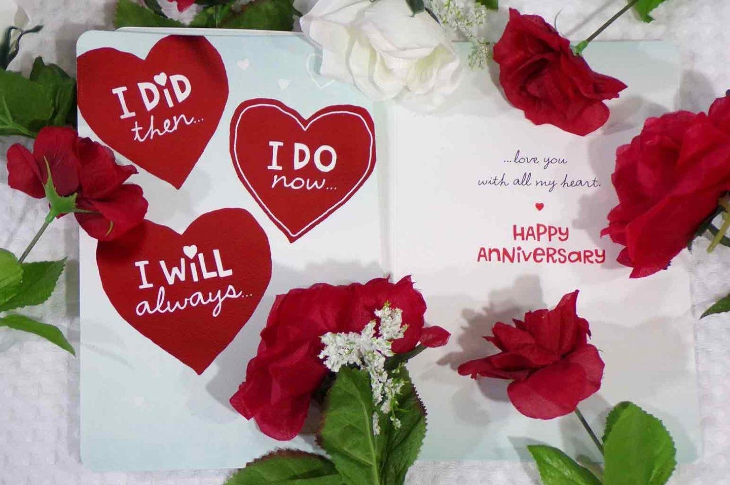 5 Ways to Say ‘I Love You’ On Your Anniversary