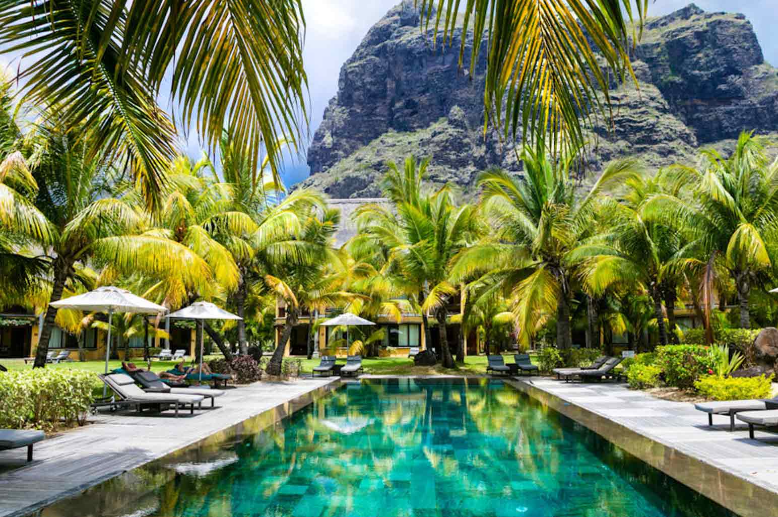 7 Tips On What To Expect When In Sustainable And Eco-Friendly Resorts -  AnnMarie John, image size:1544x1026