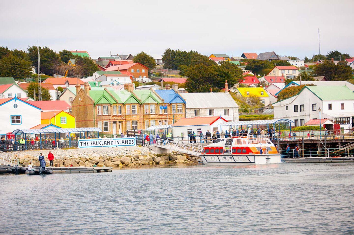 7 Reasons to Take a Falkland Islands Cruise