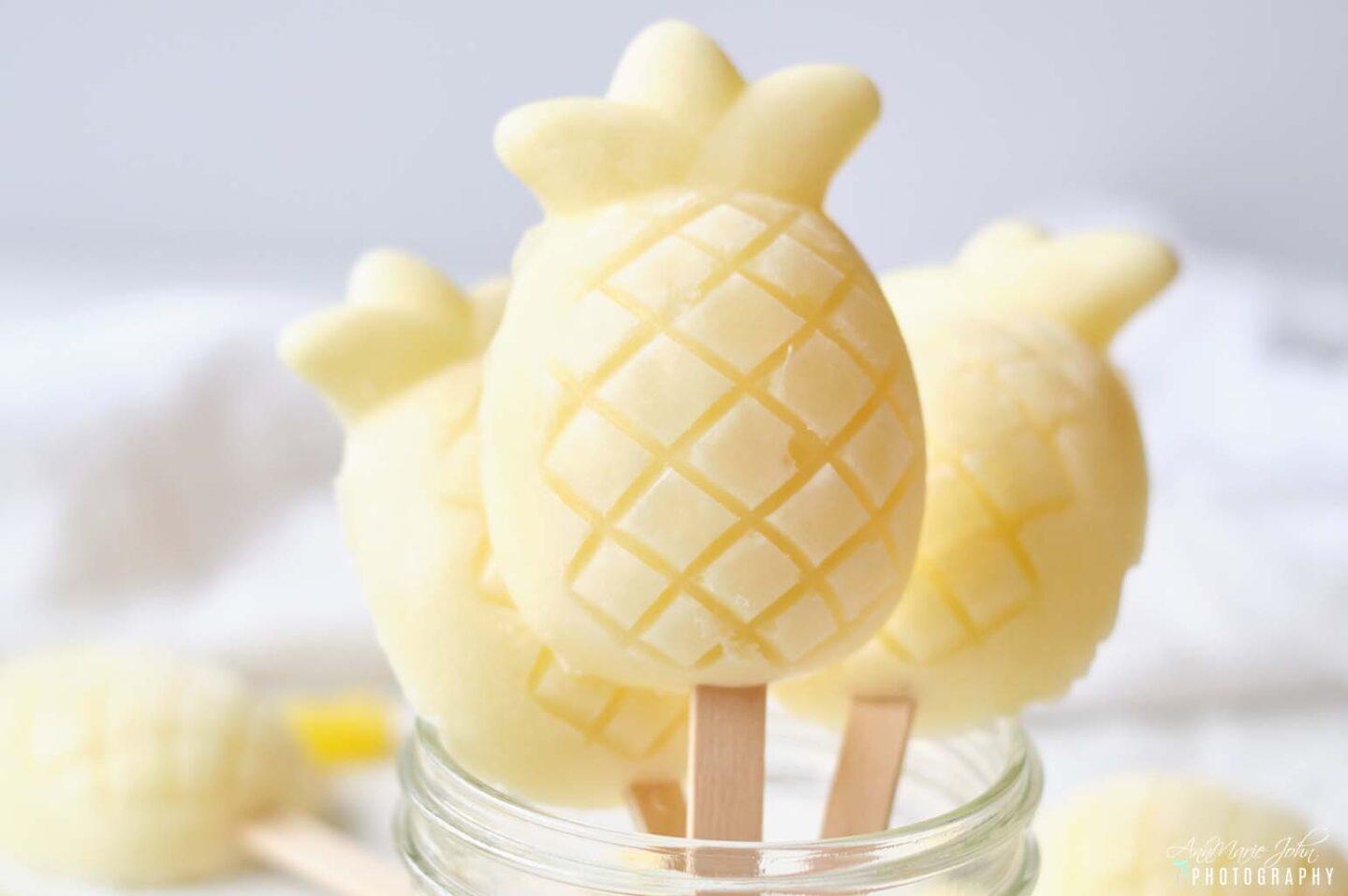 Piña Colada Pineapple Pops